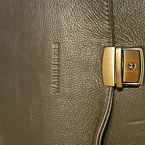 The Wanderers Travel Co "Pisa" Briefcase Full Grain Leather (from Australia) - Picture 15 of 16